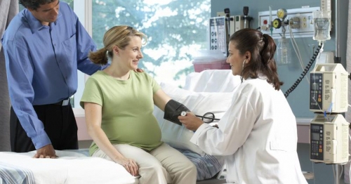 Преэклампсия и эклампсия беременных: что это такое, неотложная помощь